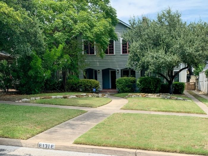 Beautiful San Antonio Home and Lawn